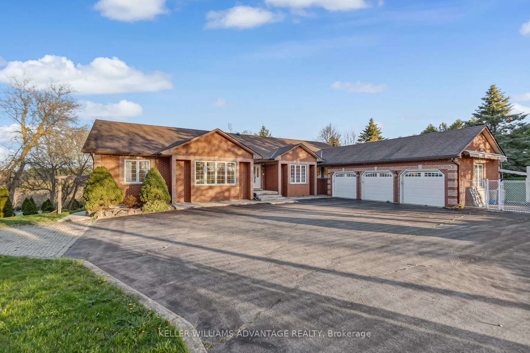 3100 30 Side Road #Upper Unit