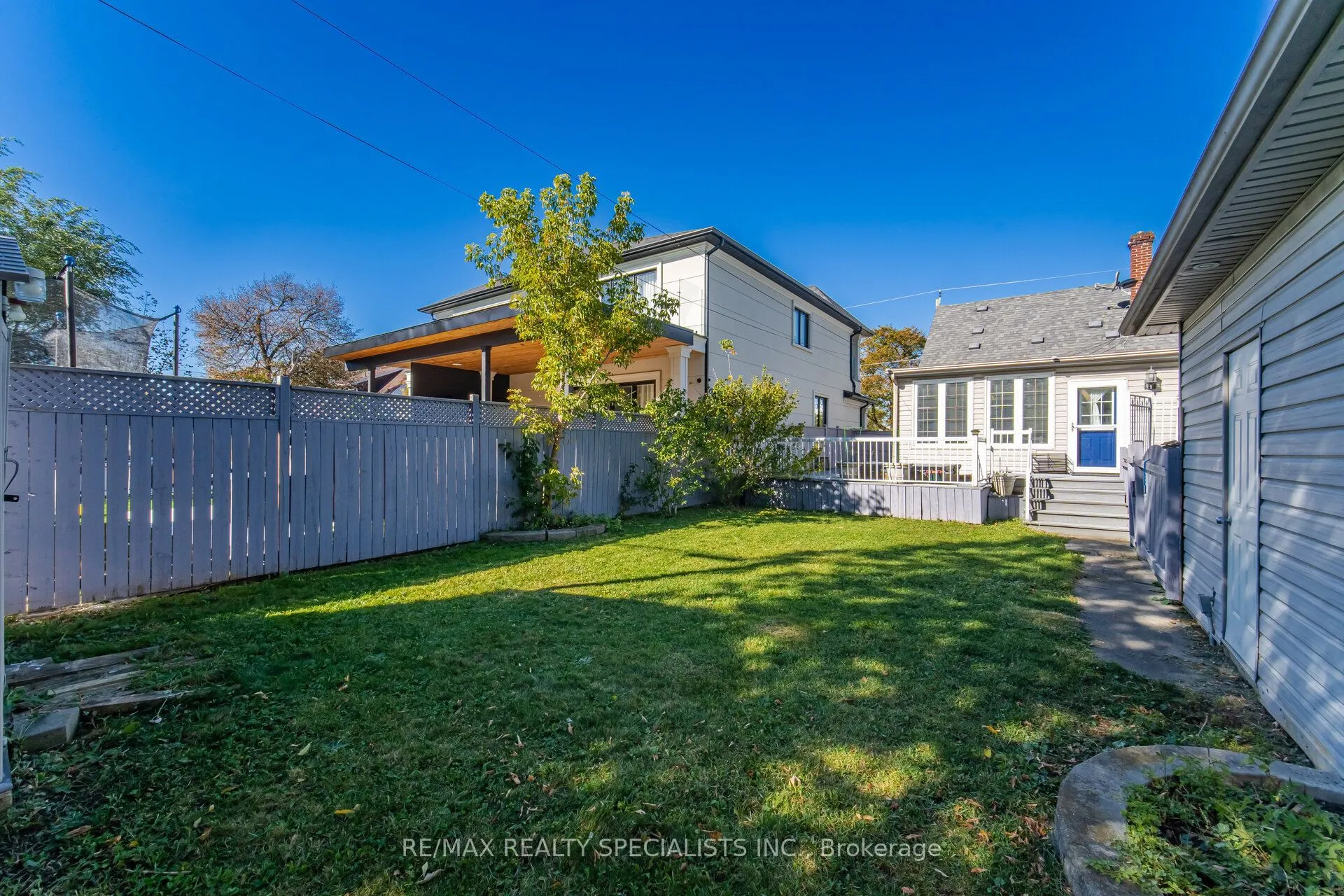 87 Woodward Avenue