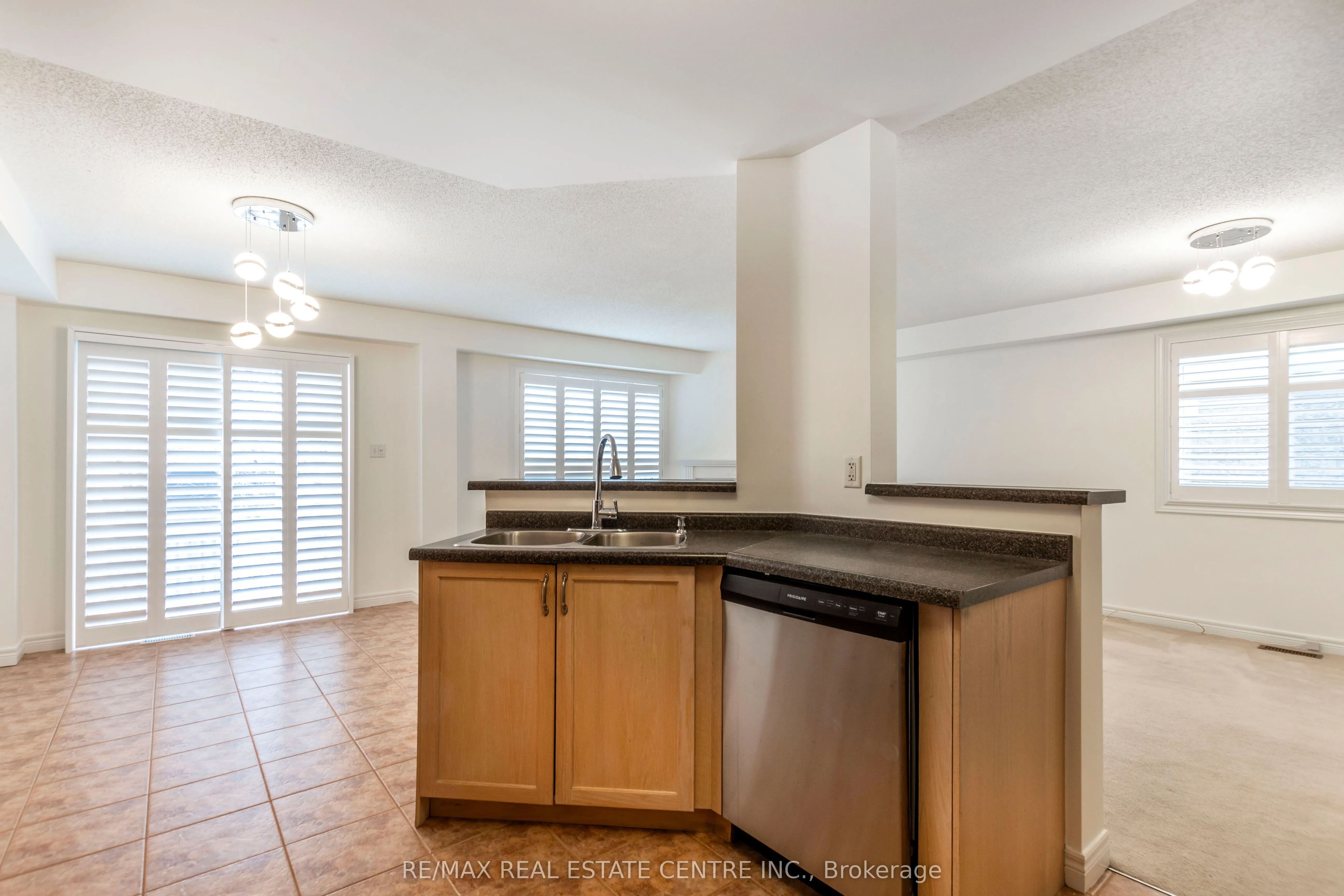130 Robert Street #29