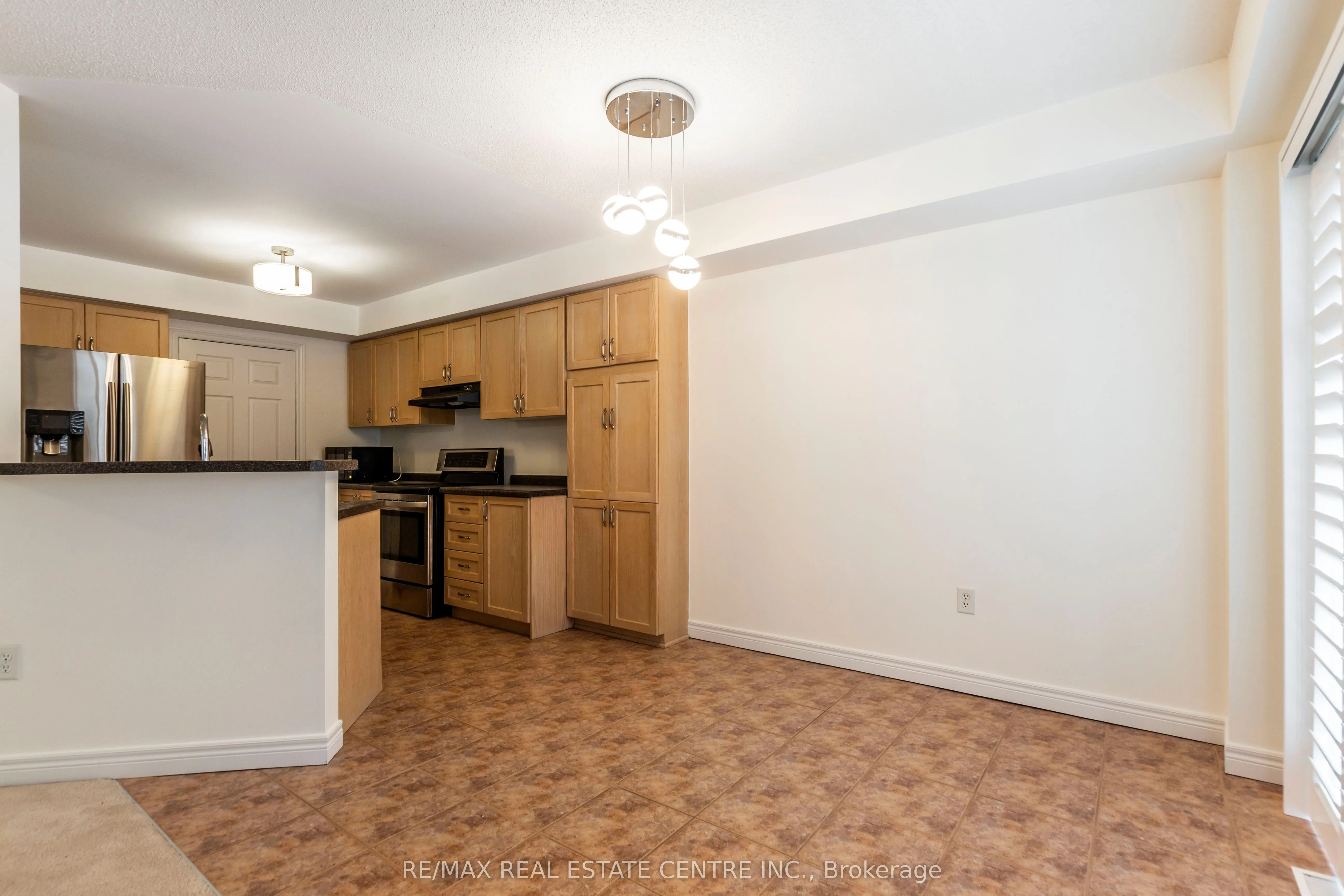 130 Robert Street #29