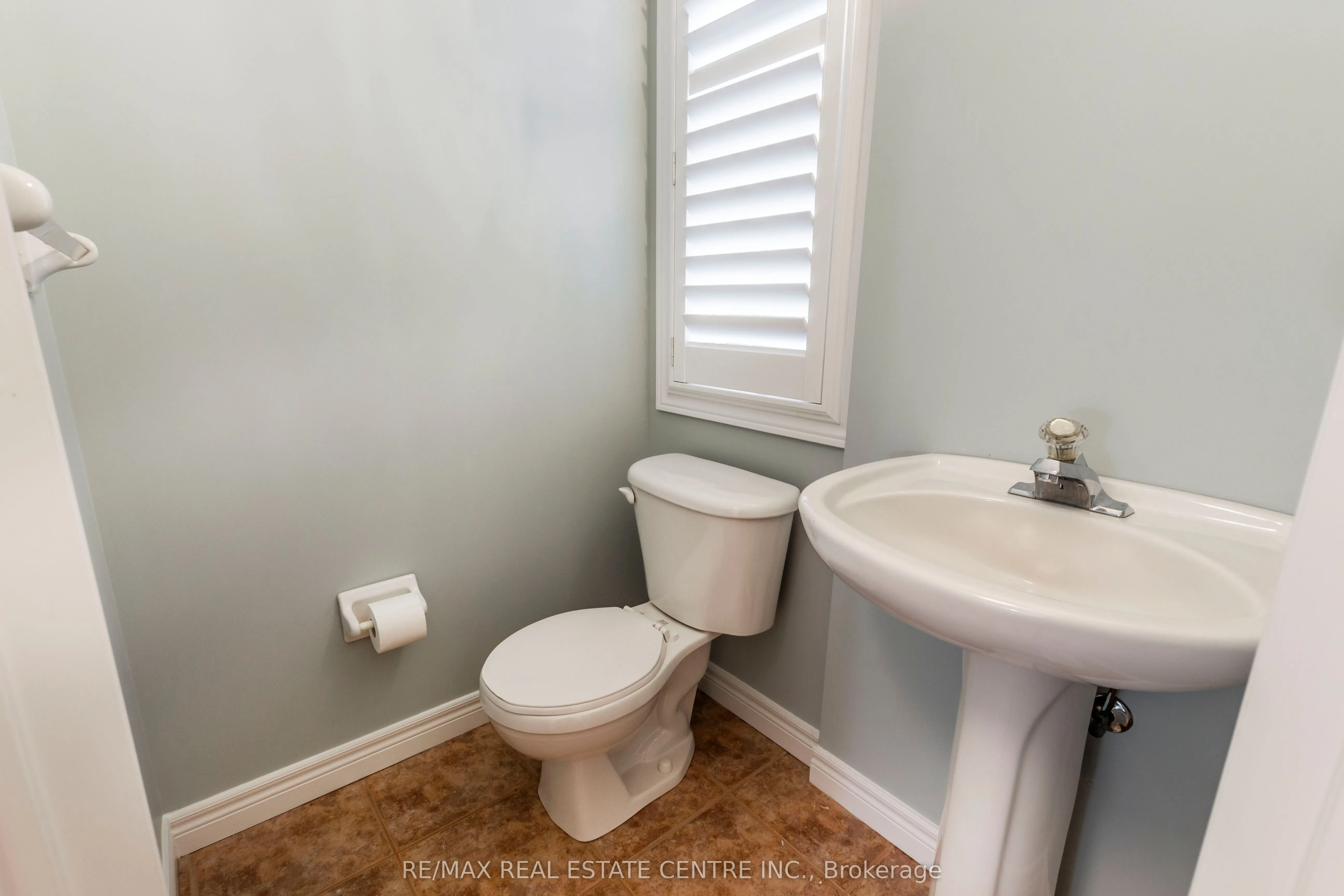130 Robert Street #29