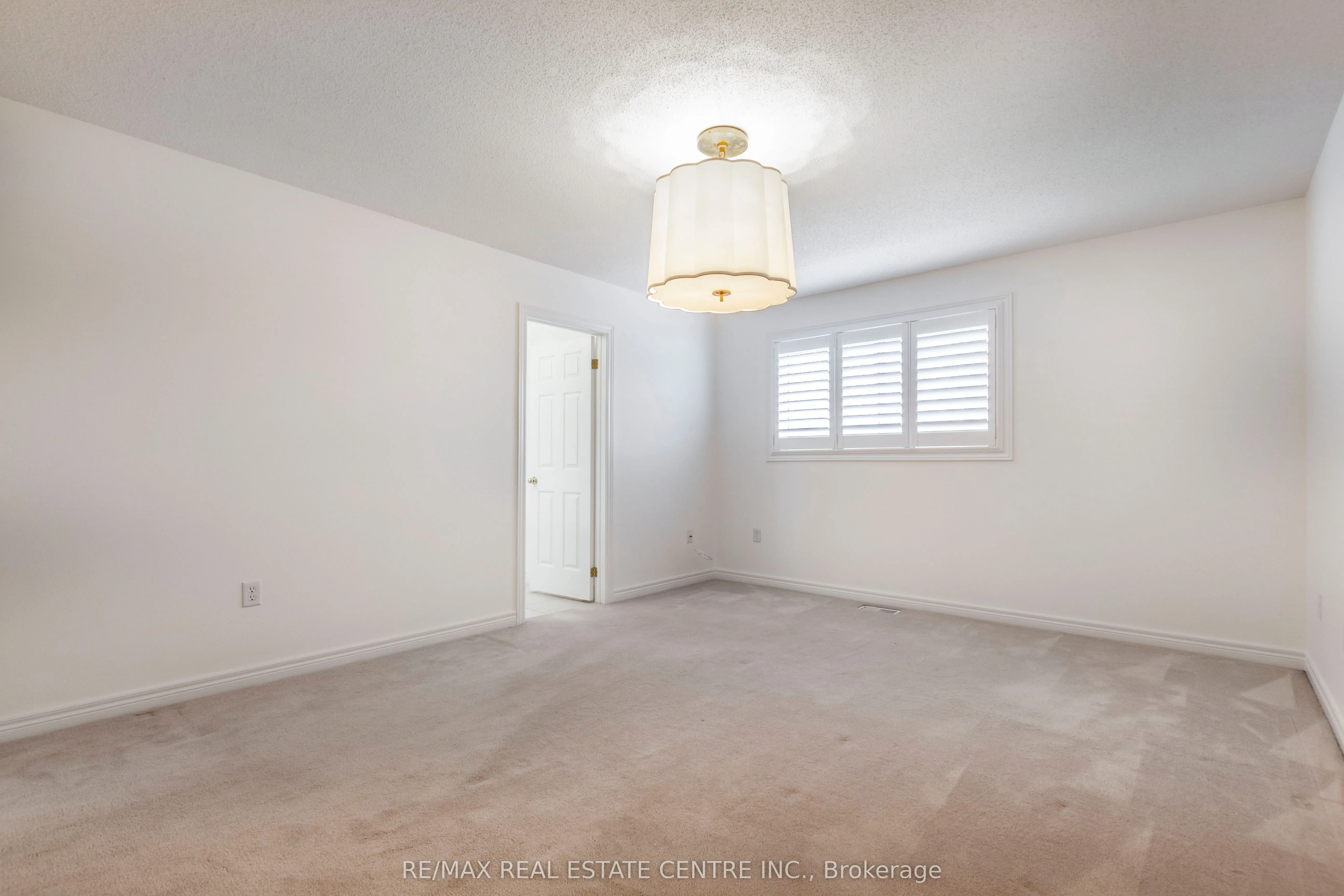130 Robert Street #29