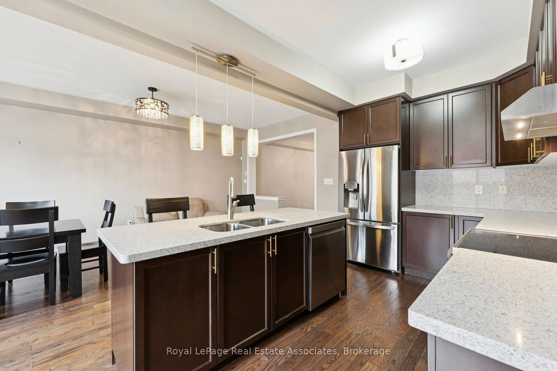 12 Diamond Leaf Lane