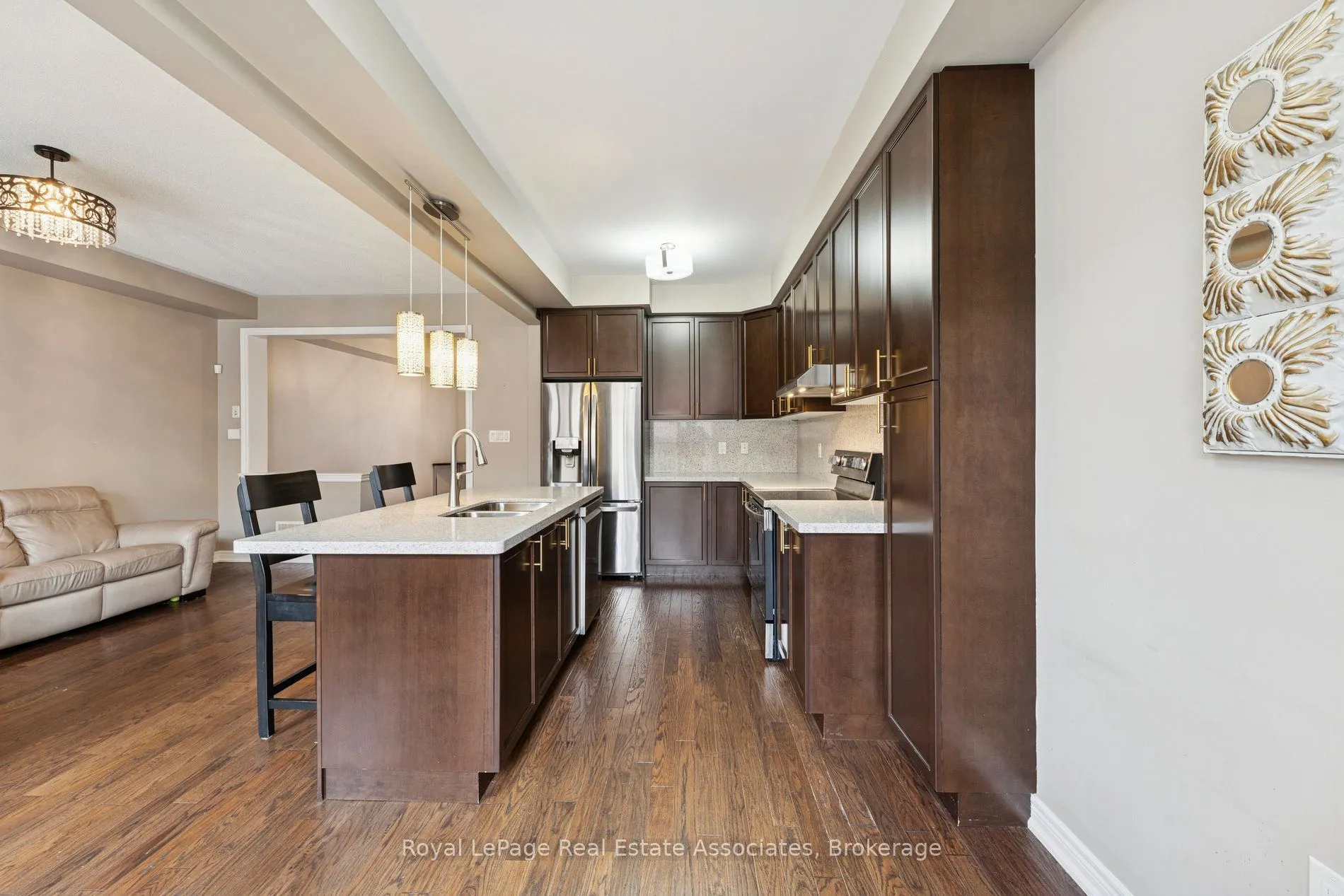 12 Diamond Leaf Lane