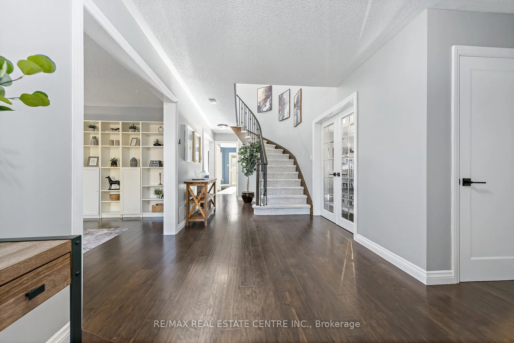 125 Eaton Street