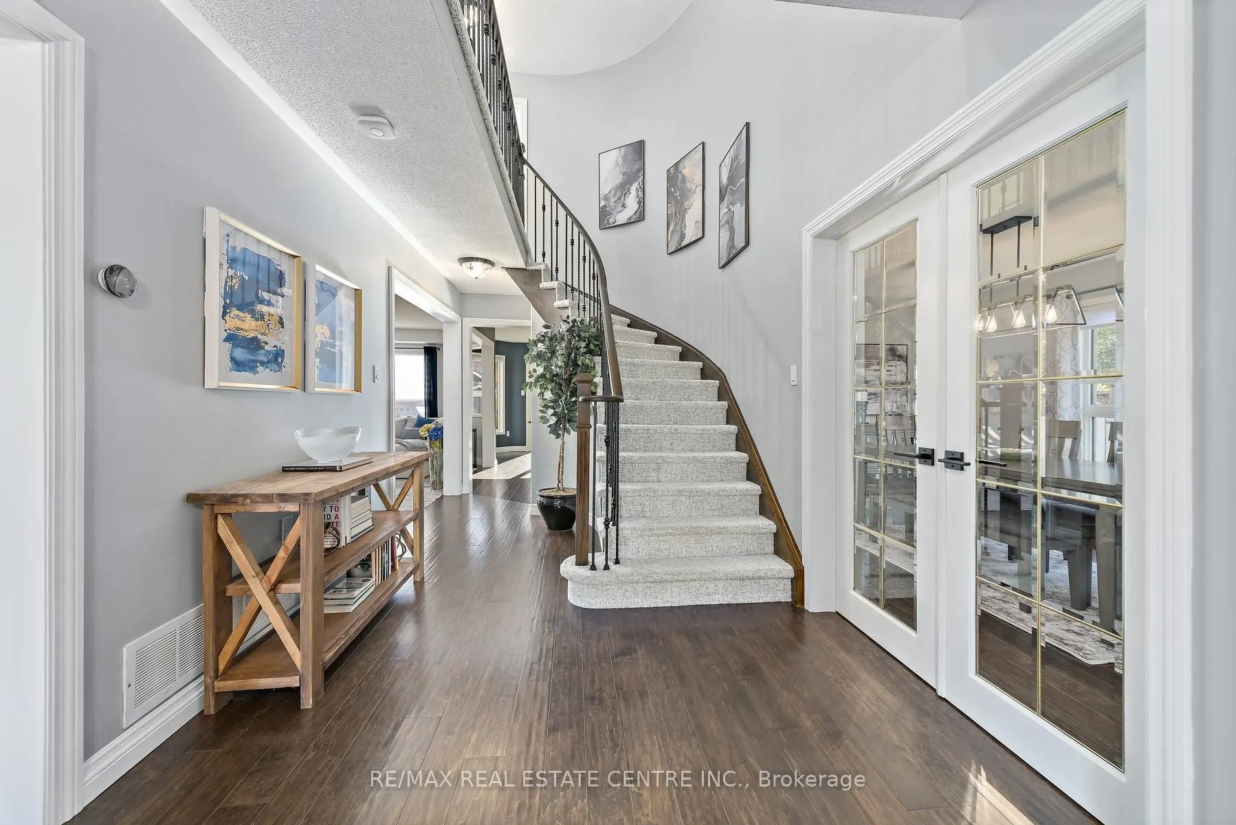 125 Eaton Street