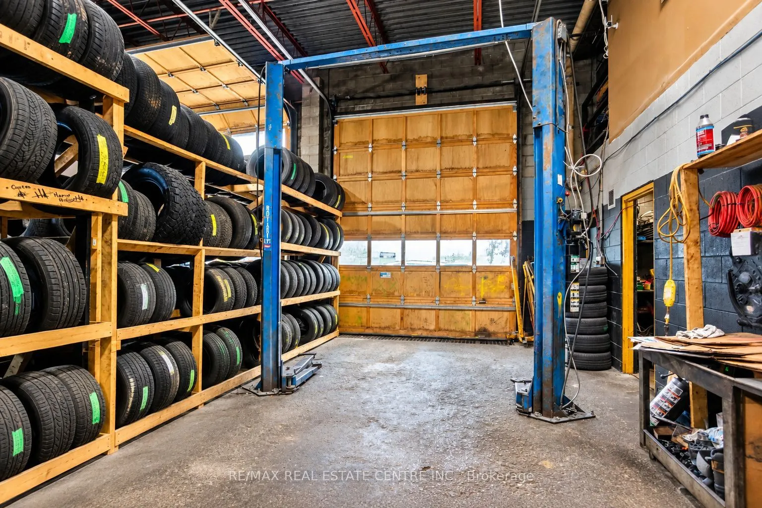 1000 Weston Road