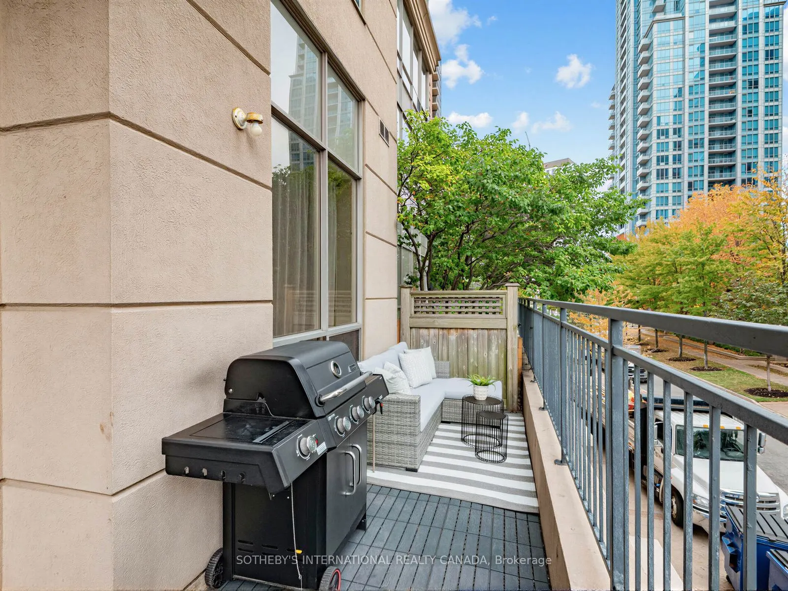 5233 Dundas Street W #127
