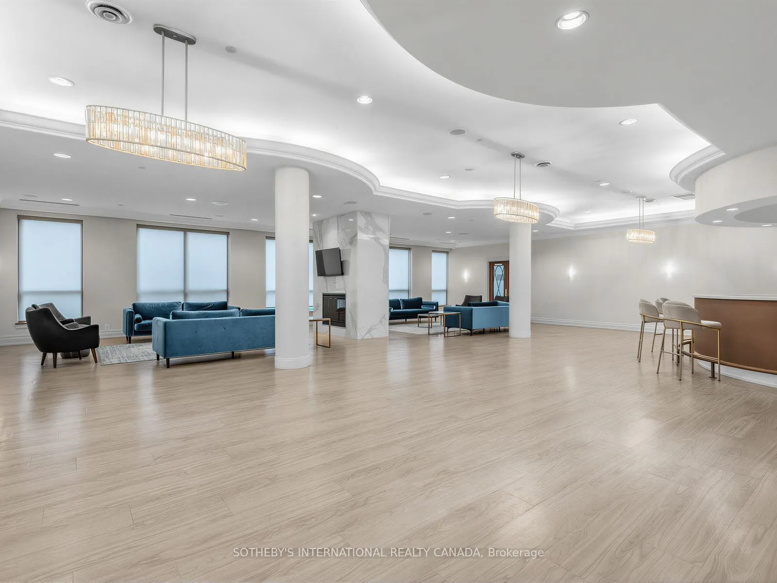 5233 Dundas Street W #127