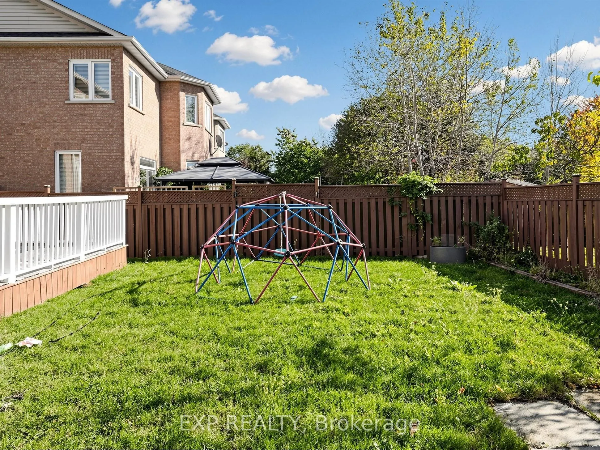 49 Harbourtown Crescent