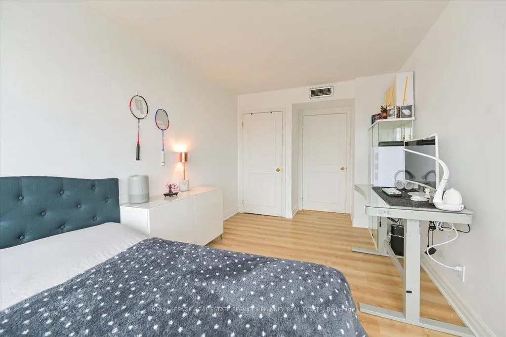 1 Palace Pier Court #2210