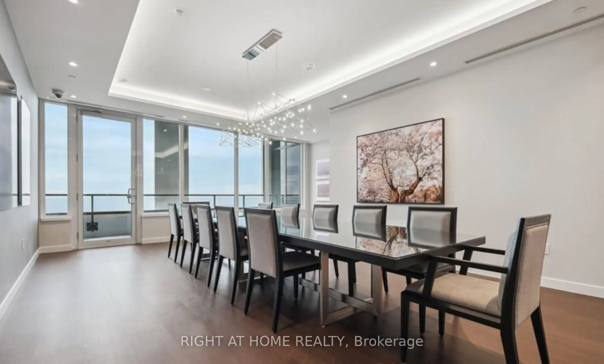 1926 Lake Shore Boulevard W #1609
