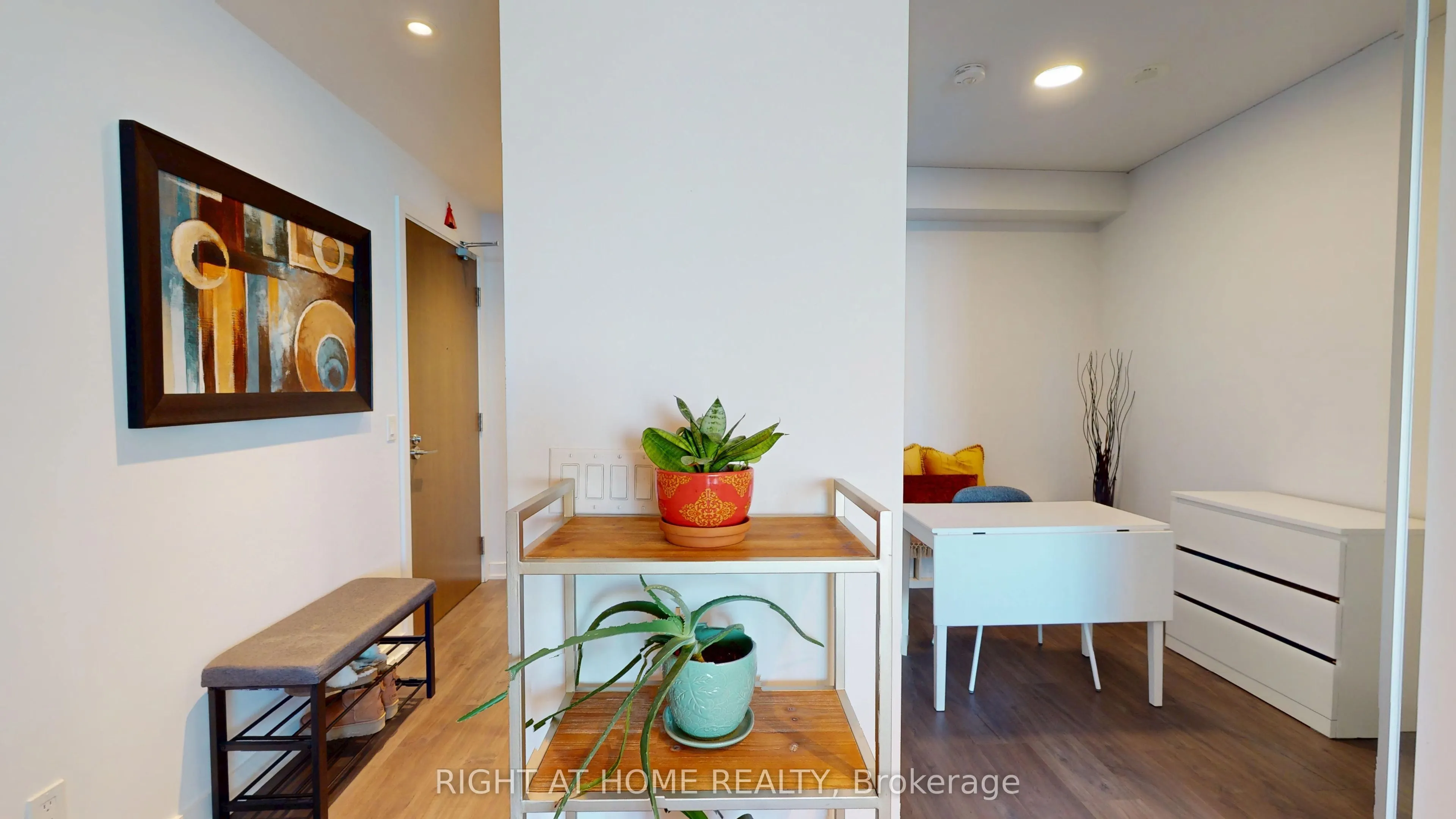 1926 Lake Shore Boulevard W #1609