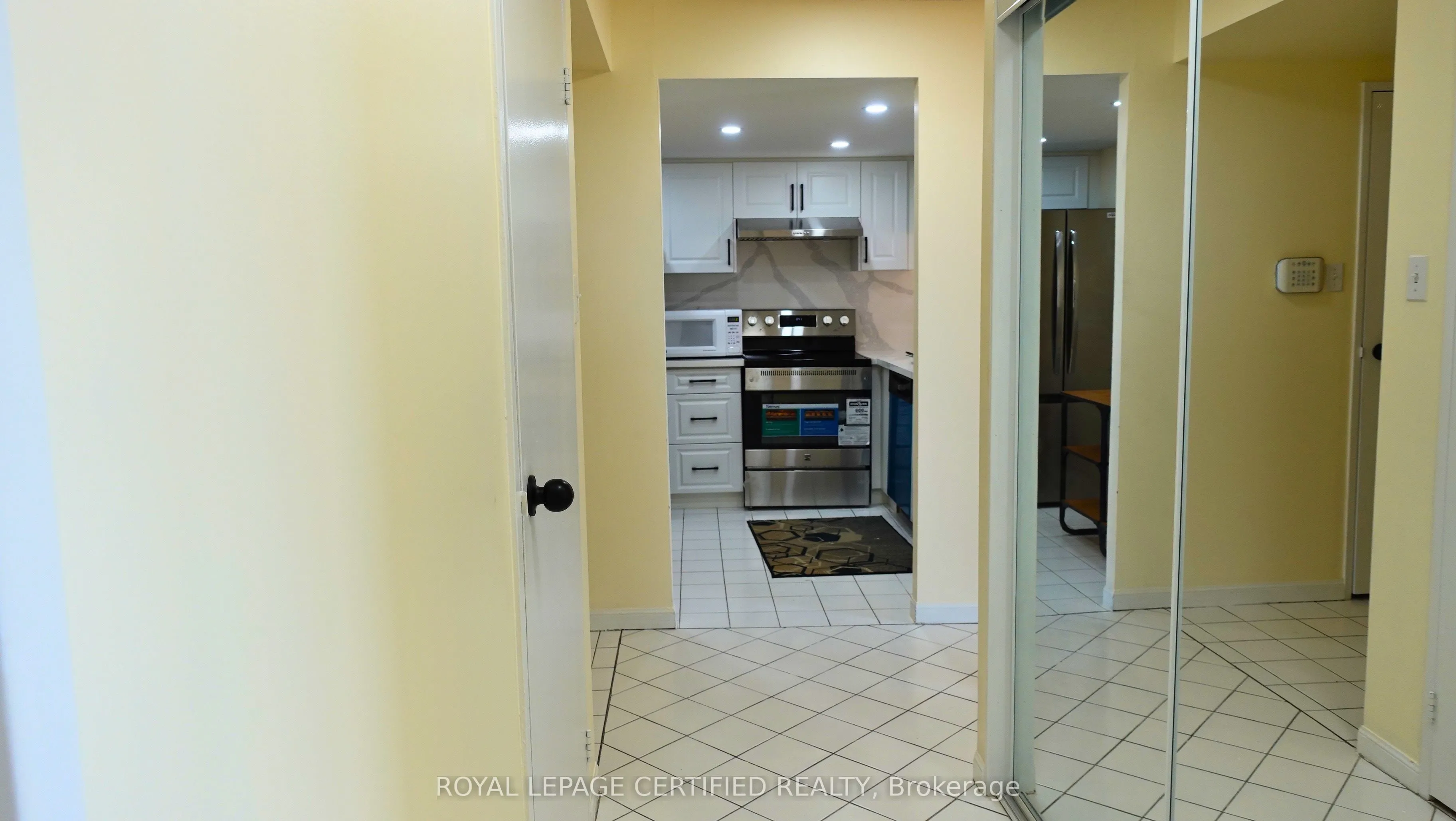 550 Webb Drive #1806