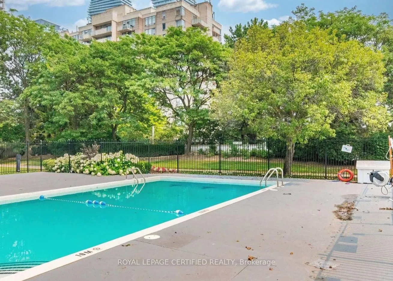 550 Webb Drive #1806