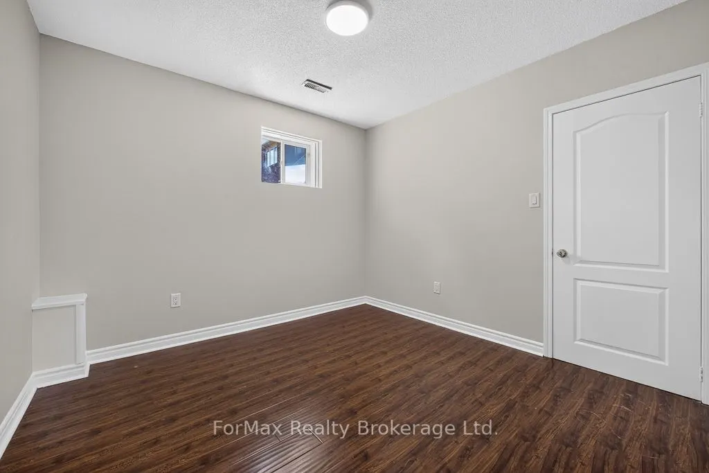 35 Seascape Crescent
