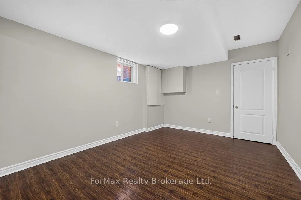 35 Seascape Crescent