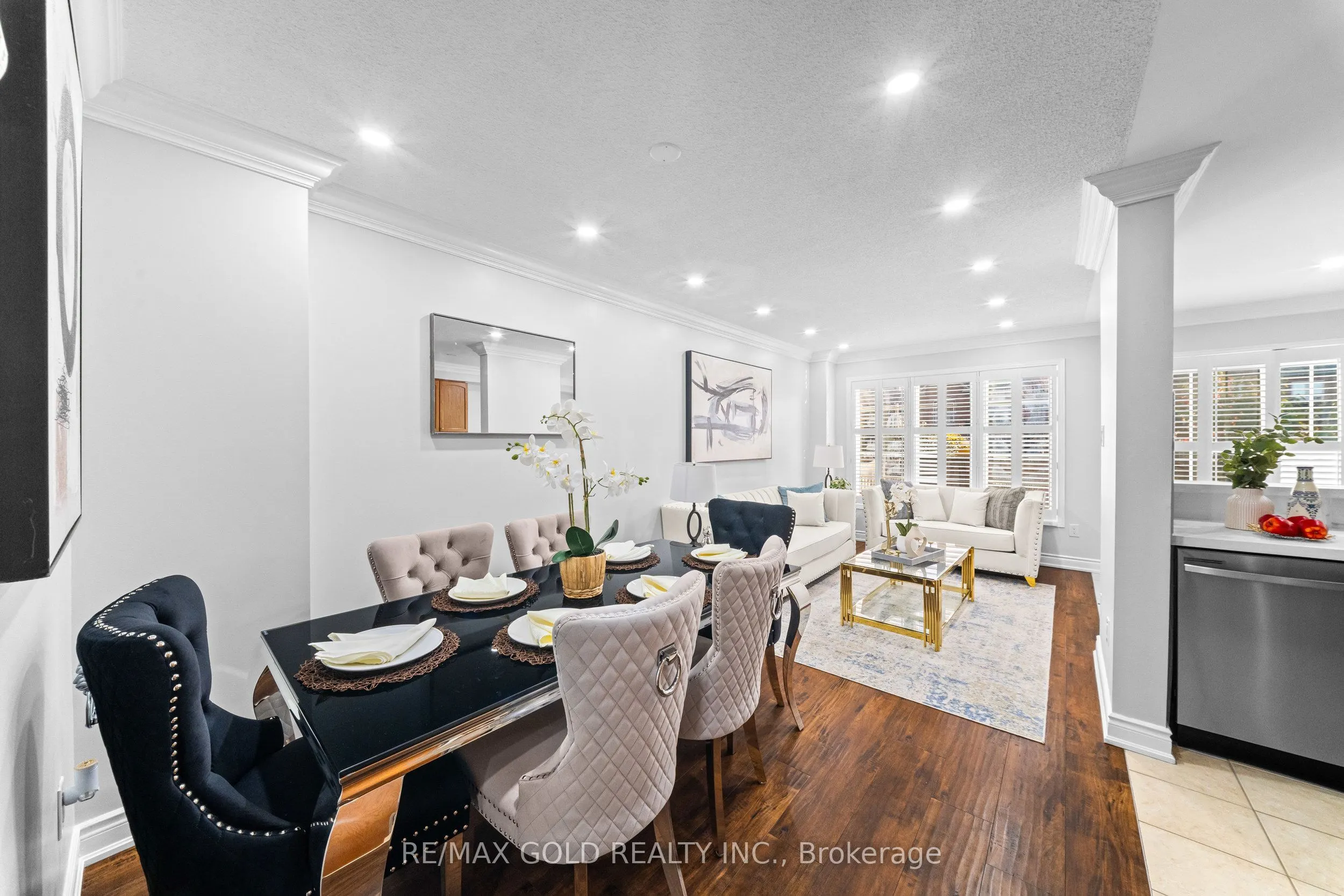 33 Bay Breeze Drive