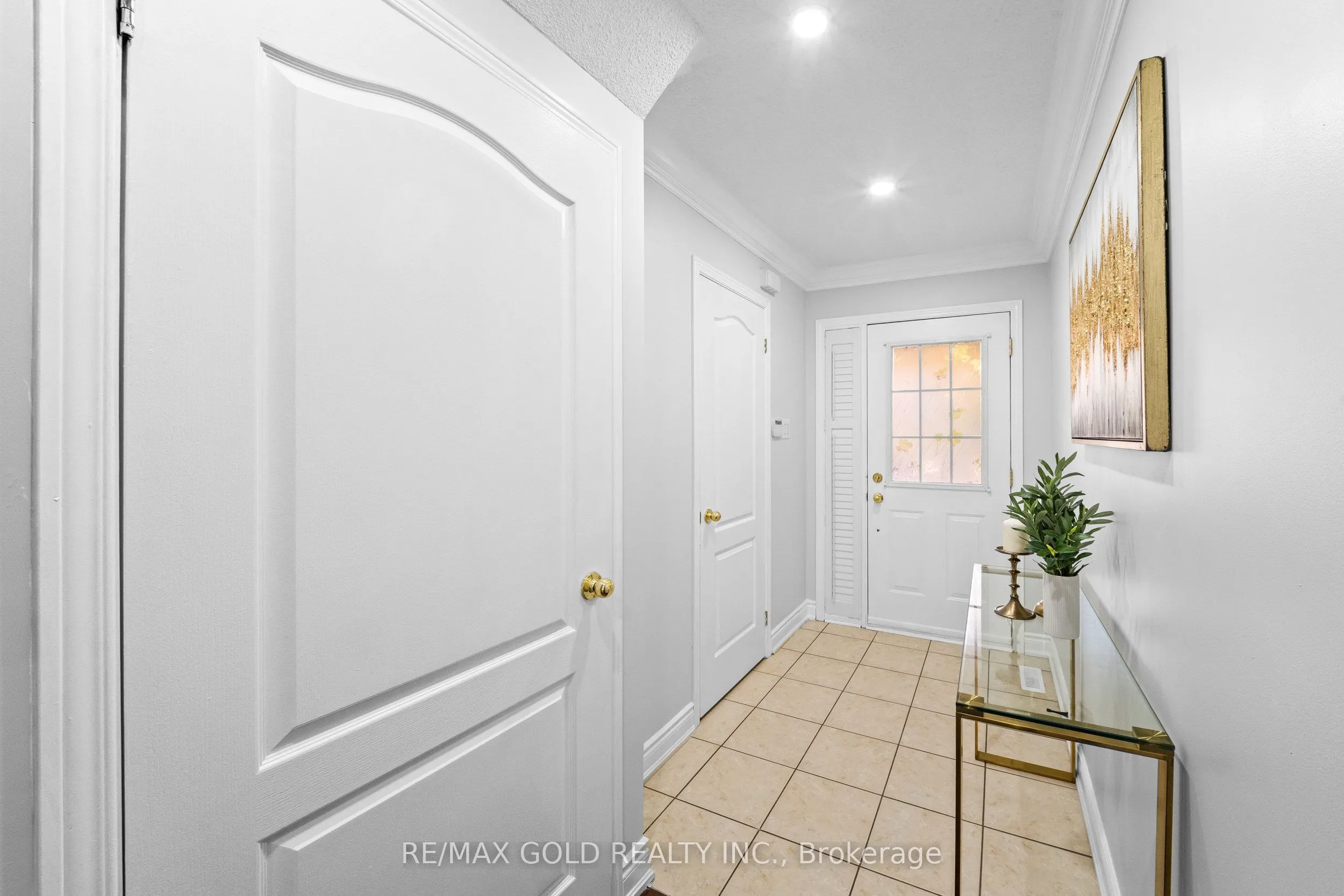 33 Bay Breeze Drive