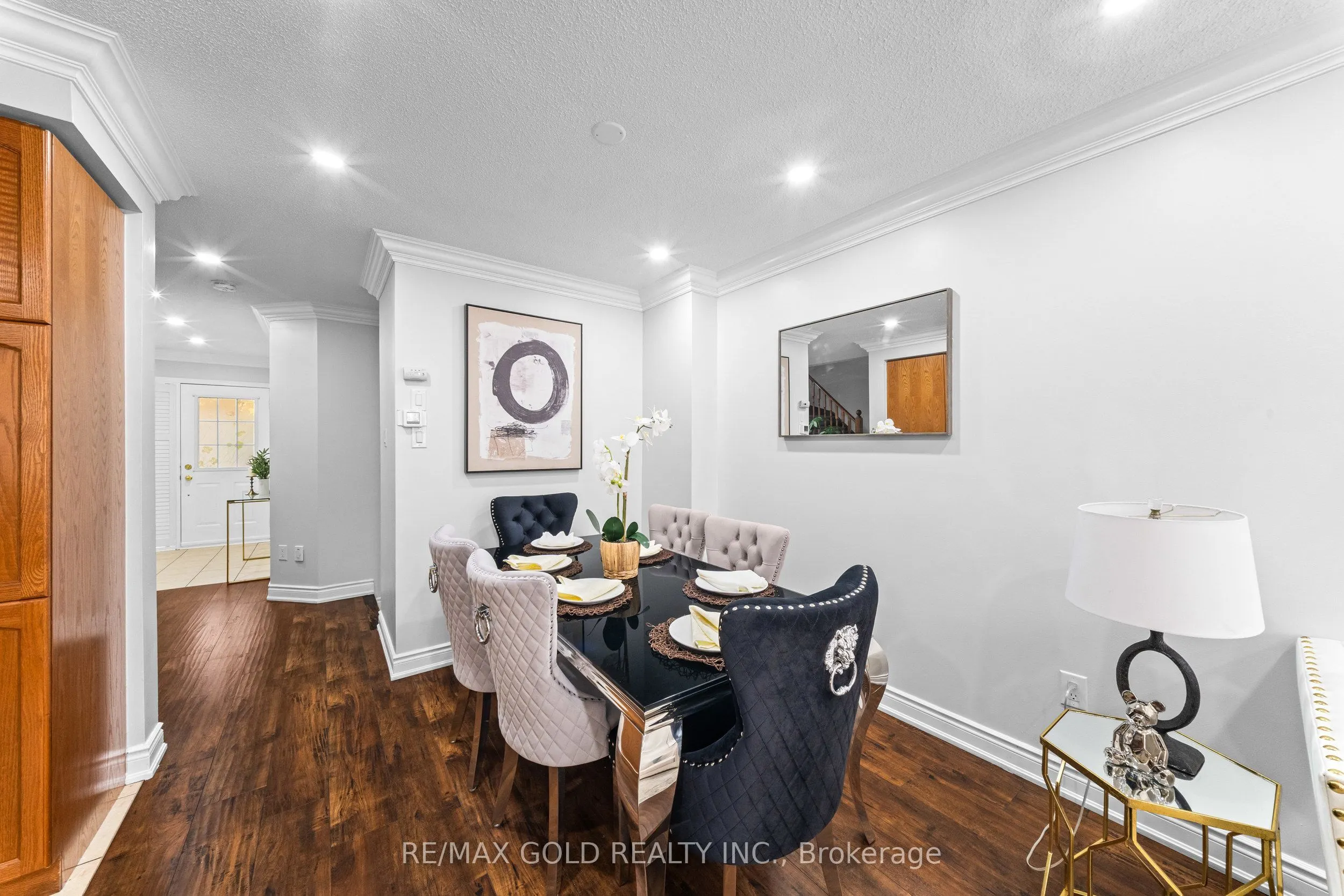 33 Bay Breeze Drive