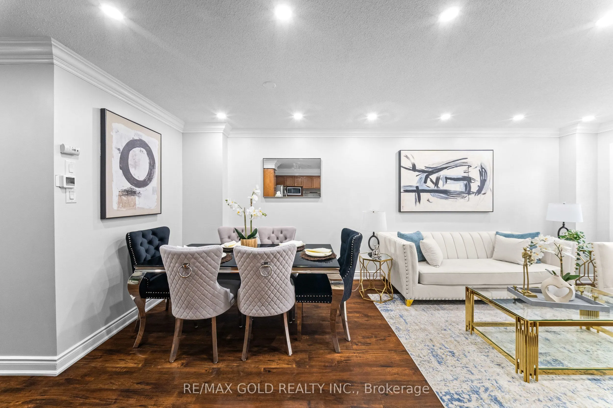 33 Bay Breeze Drive