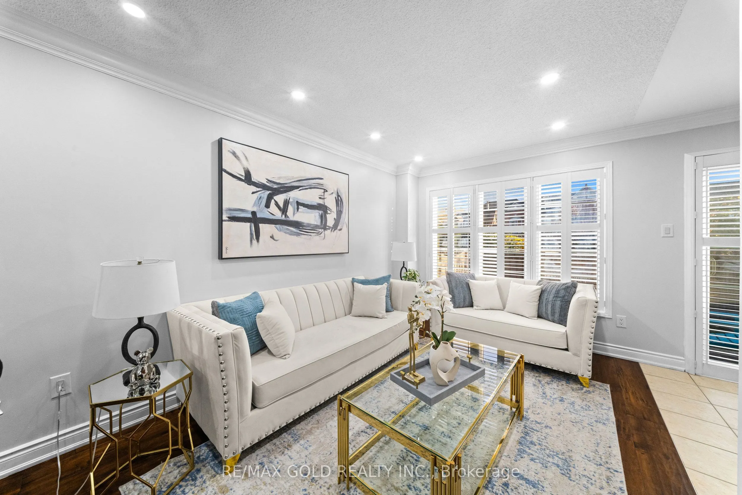 33 Bay Breeze Drive