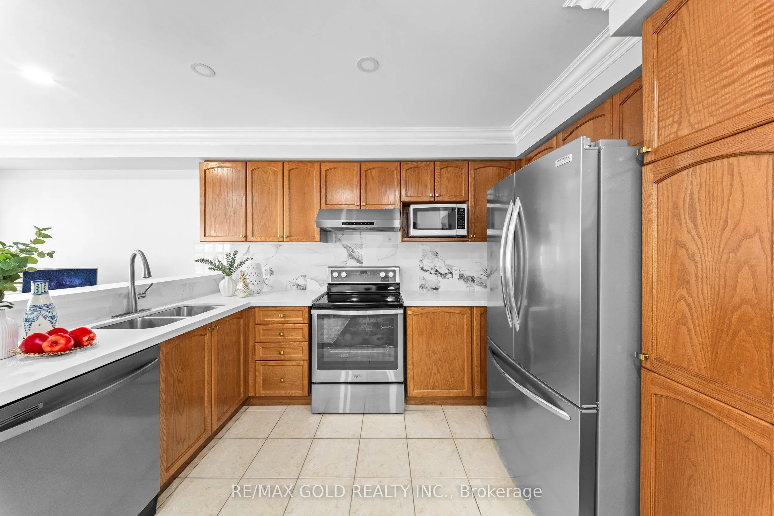 33 Bay Breeze Drive