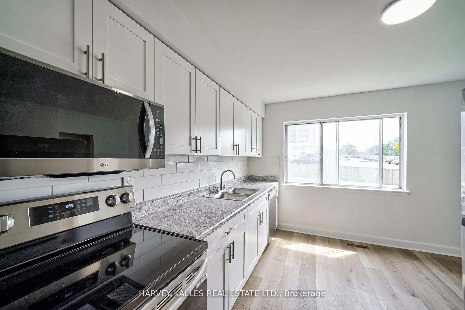 2012 Sheppard Avenue W #TH602
