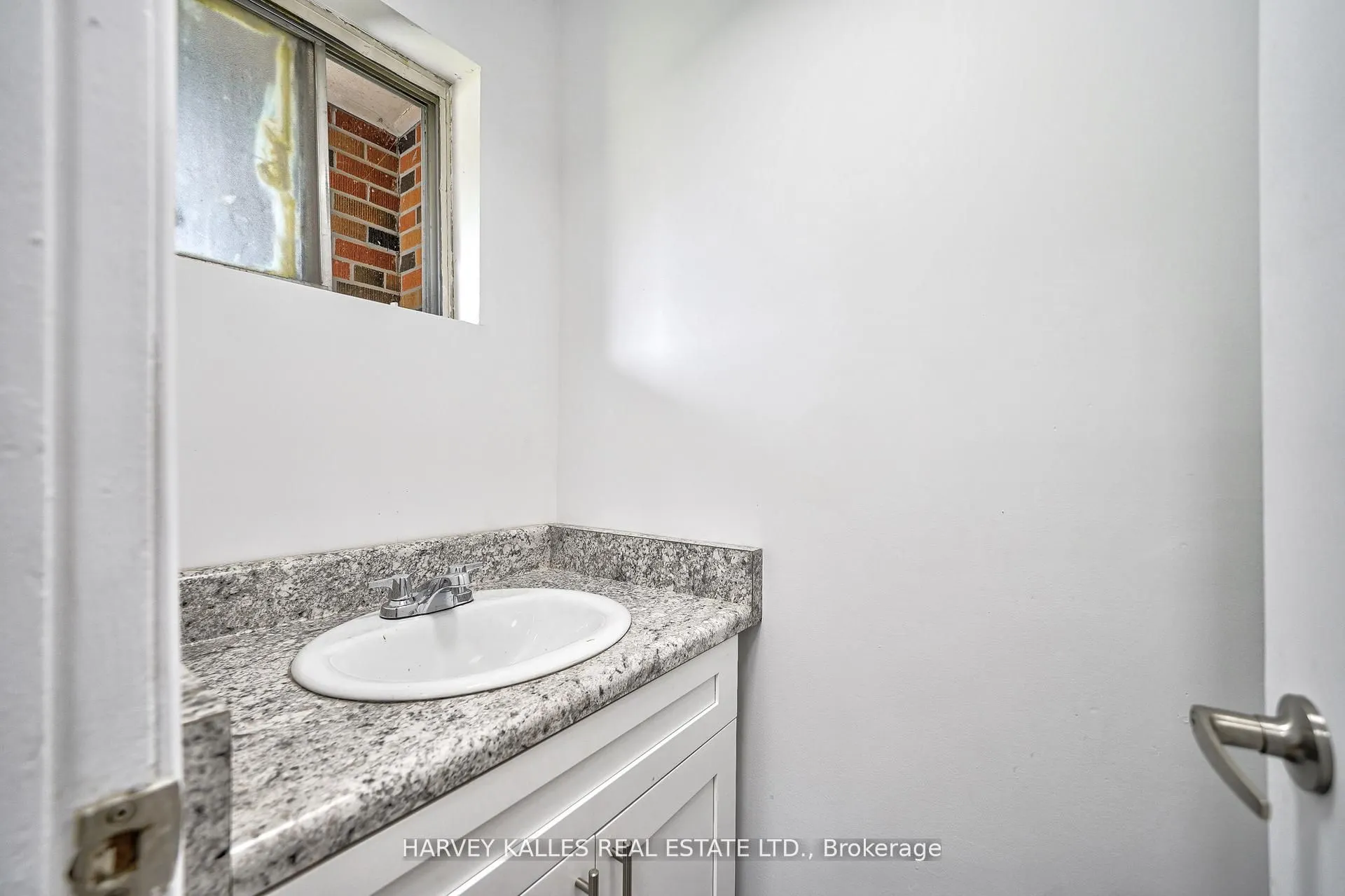 2012 Sheppard Avenue W #TH602