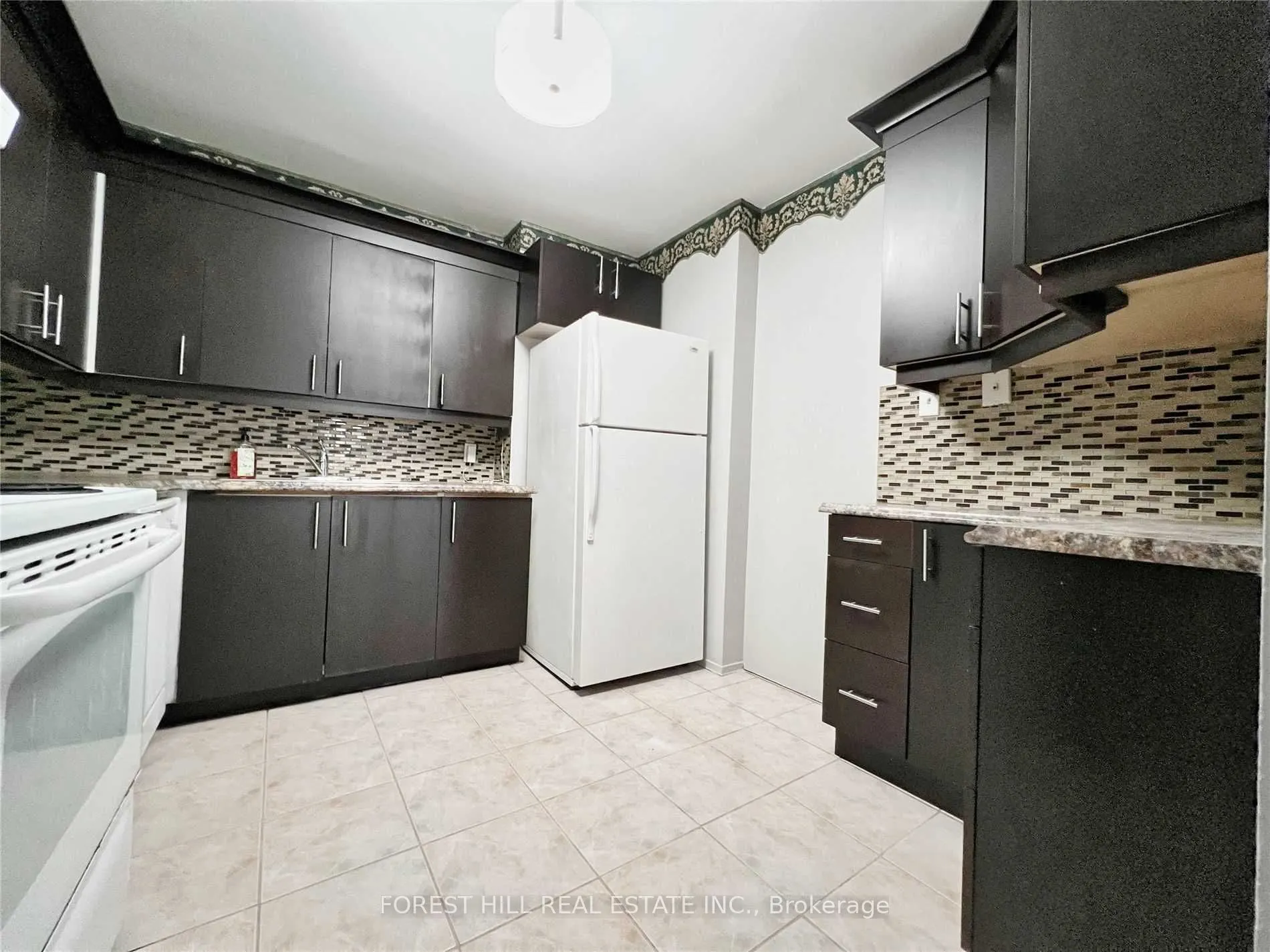 3559 Eglinton Avenue #1506