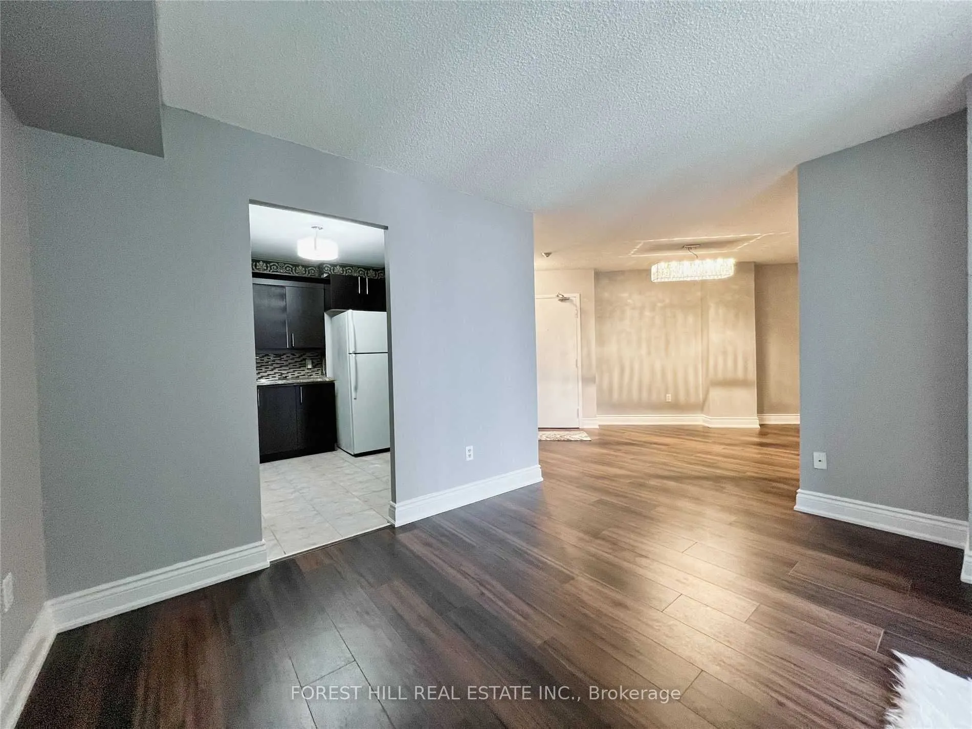 3559 Eglinton Avenue #1506