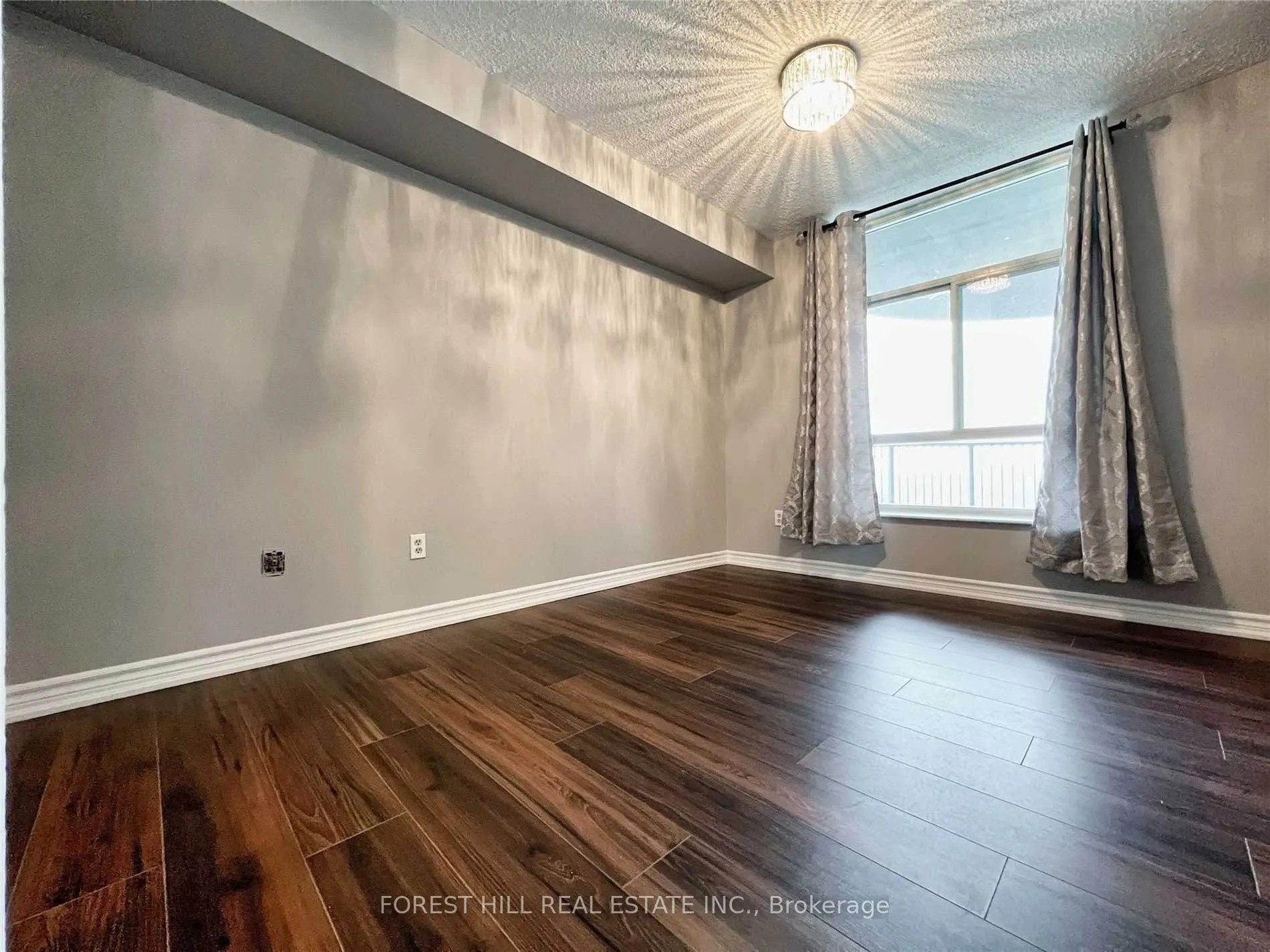 3559 Eglinton Avenue #1506