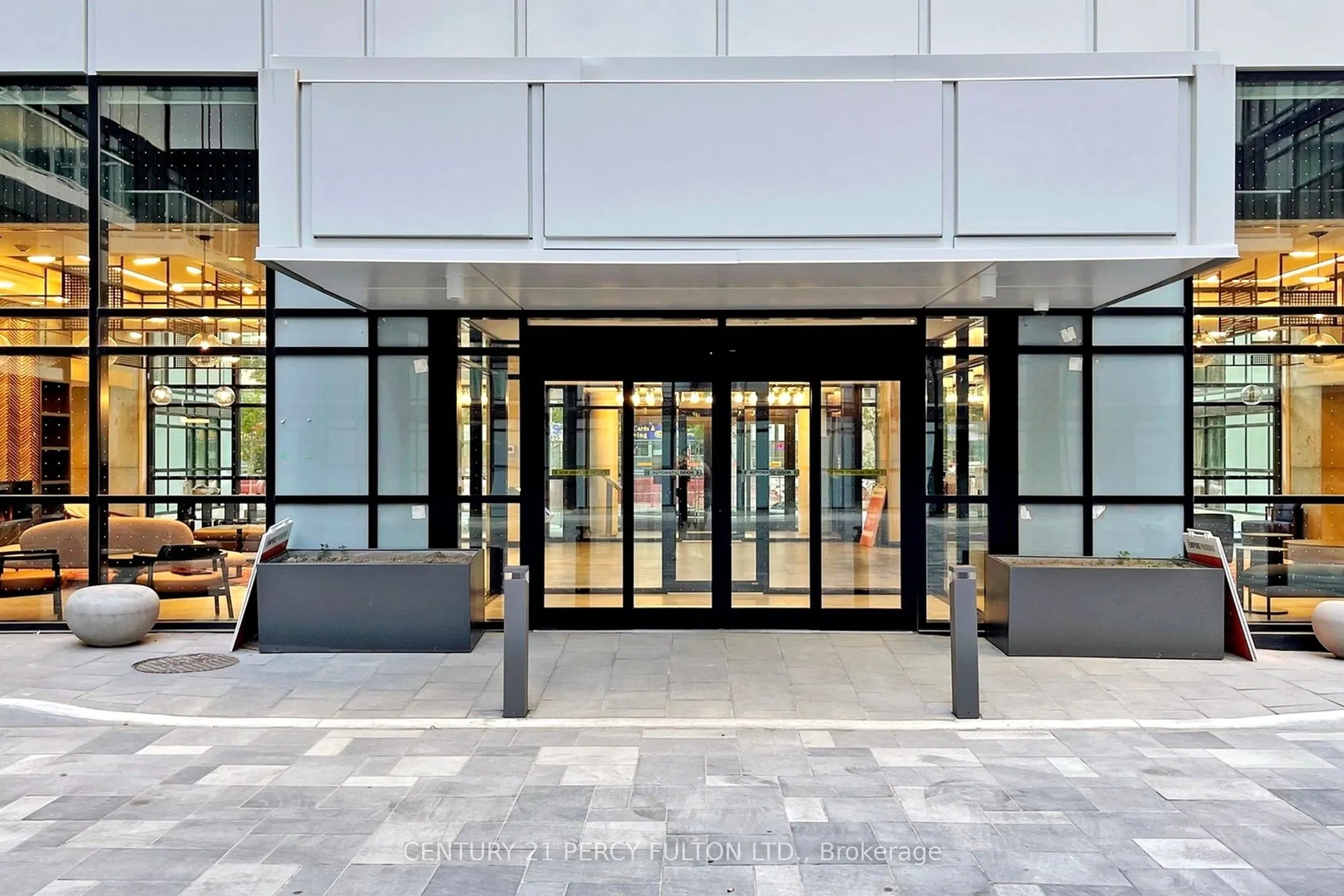 251 Manitoba Street #313