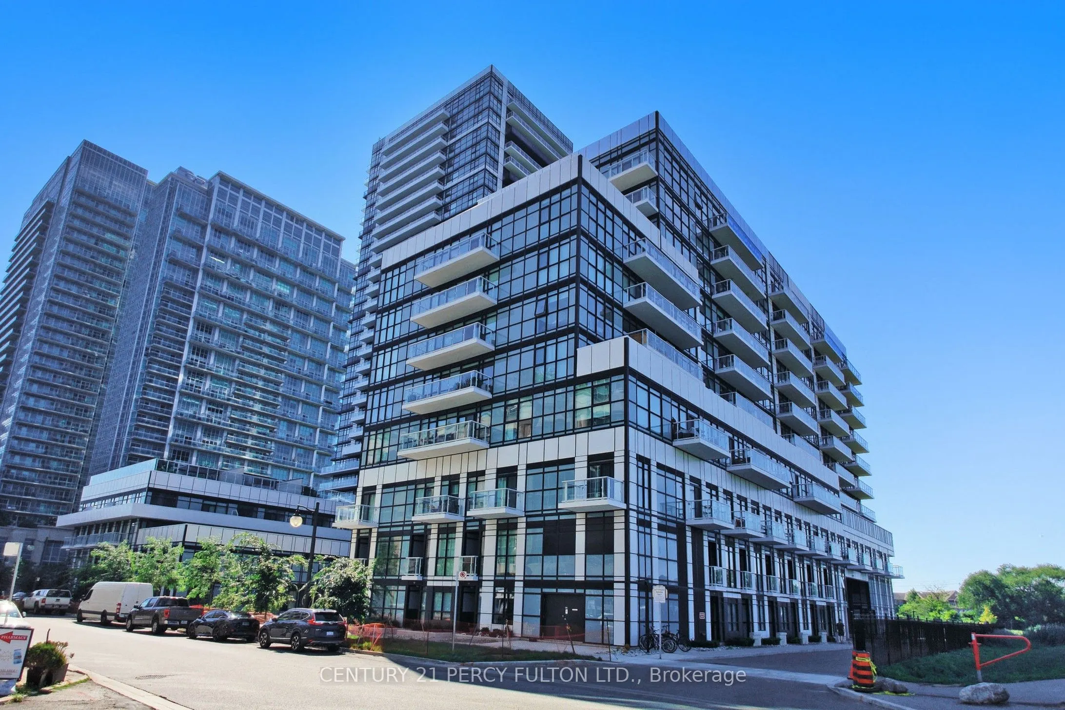 251 Manitoba Street #313