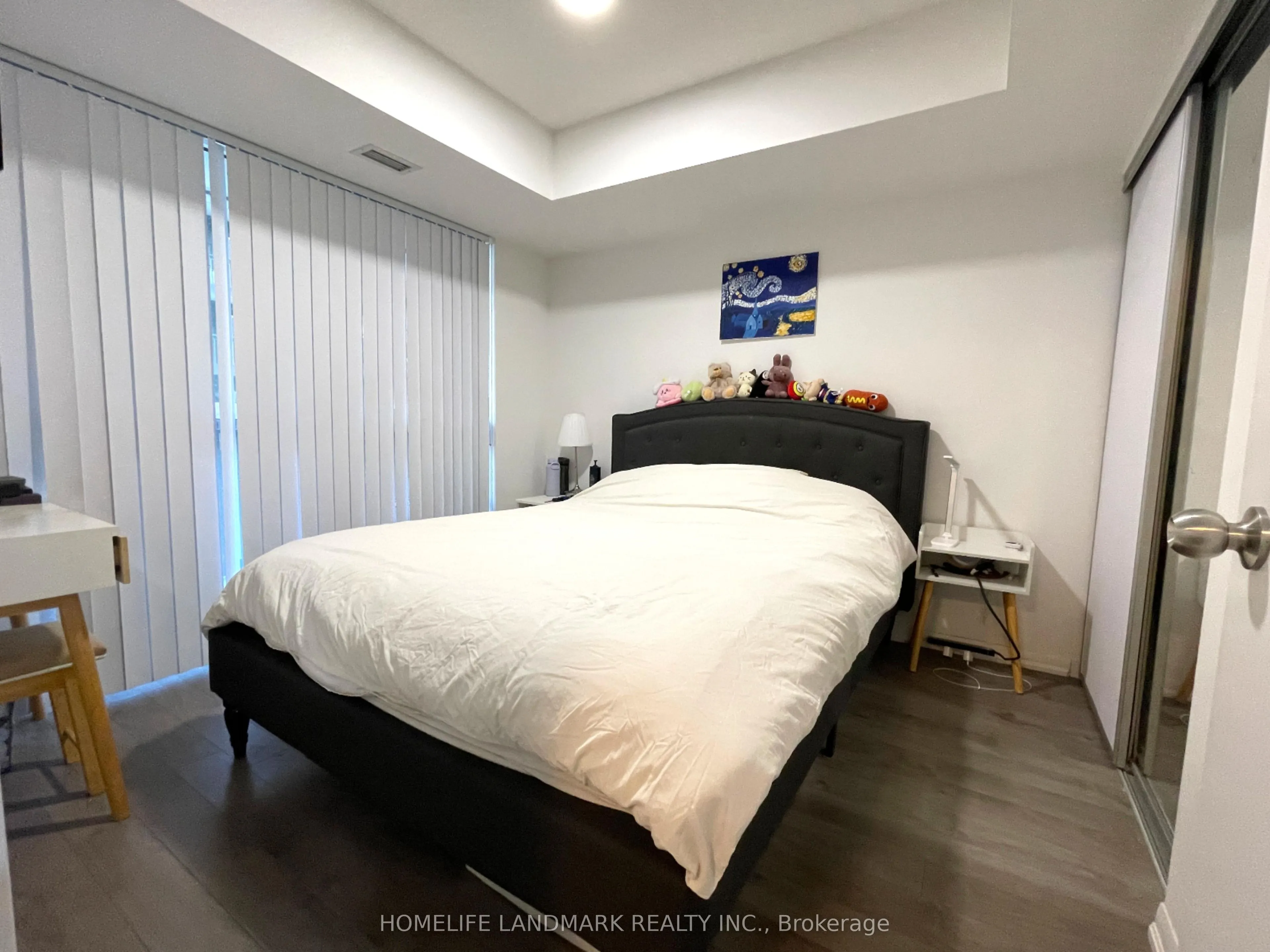 3091 Dufferin Street #412