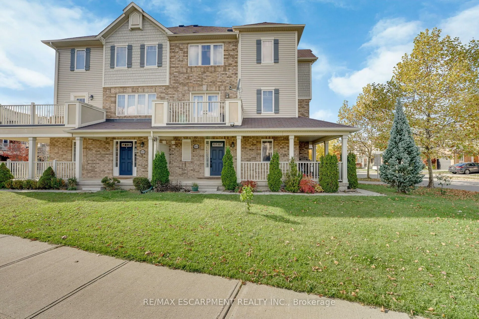 890 Fowles Court