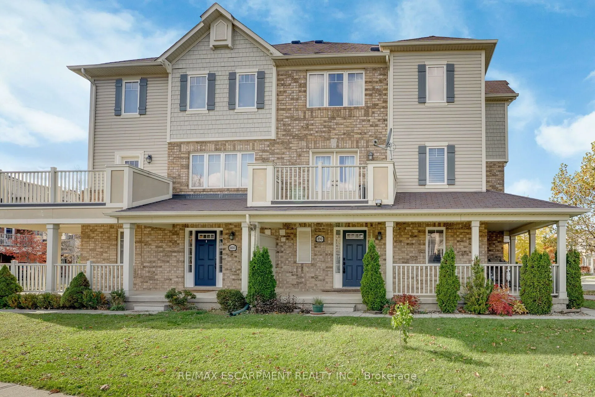 890 Fowles Court