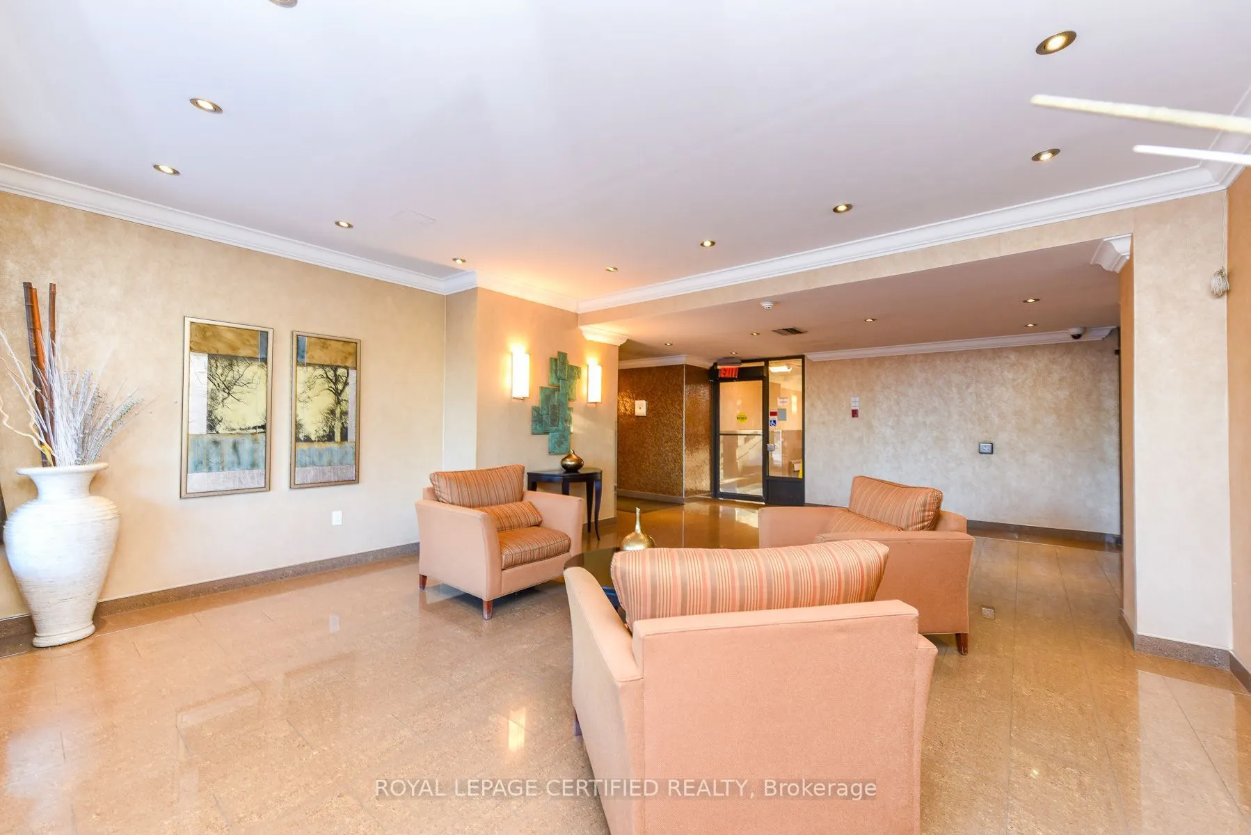 3170 Kirwin Avenue #301