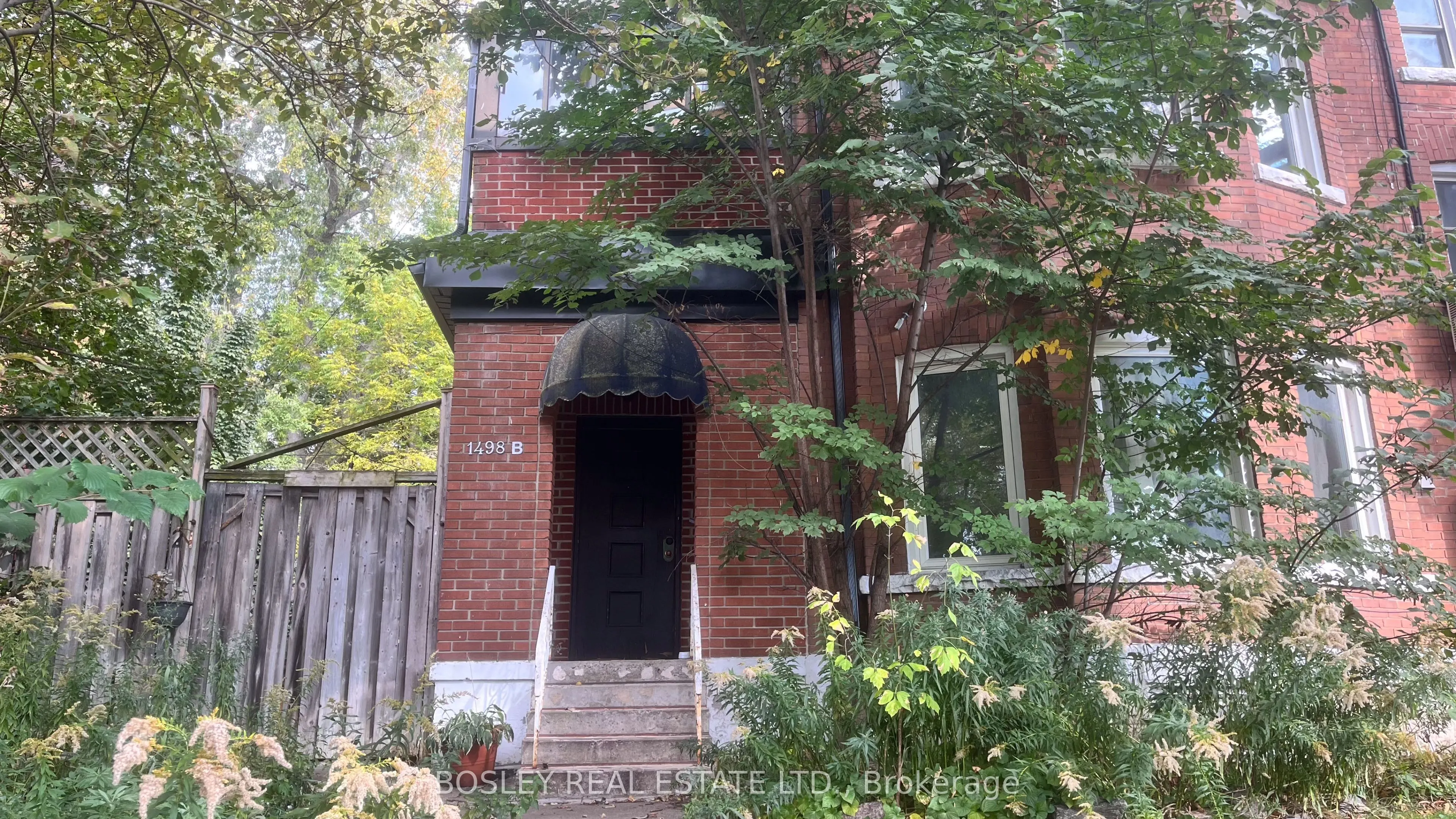 1498 King Street W #Lower