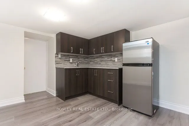 1498 King Street W #Lower