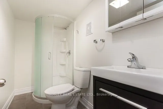 1498 King Street W #Lower