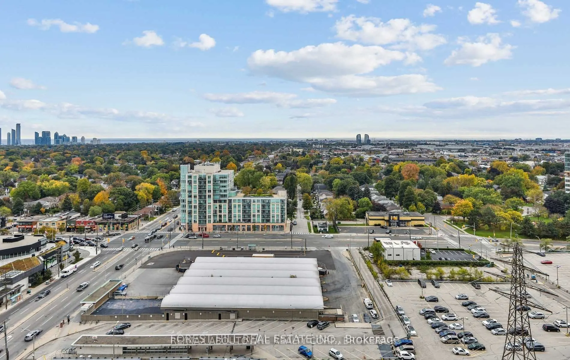 7 Mabelle Avenue #2008