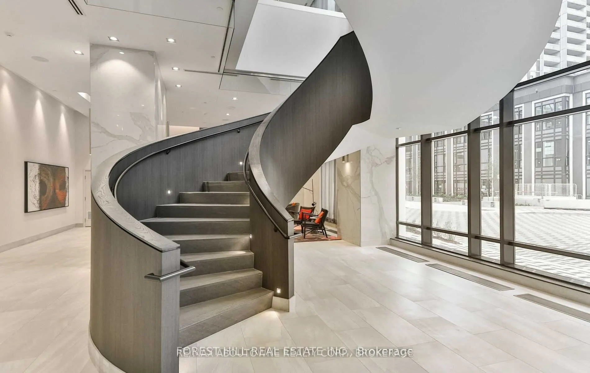7 Mabelle Avenue #2008