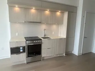 448 Burnhamthorpe Road W #7412