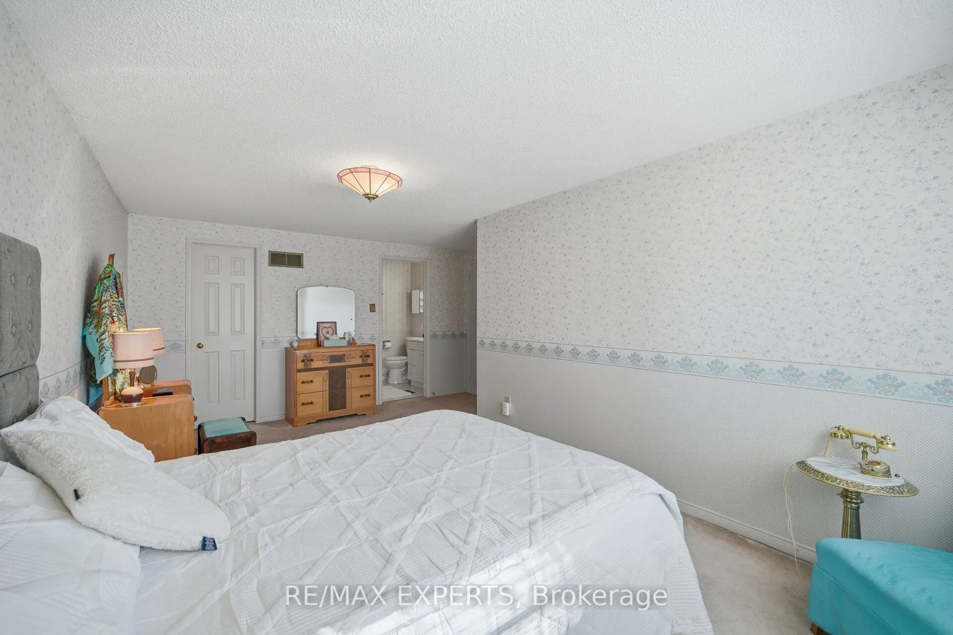 70 Peelton Heights