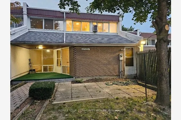 70 Driftwood Avenue