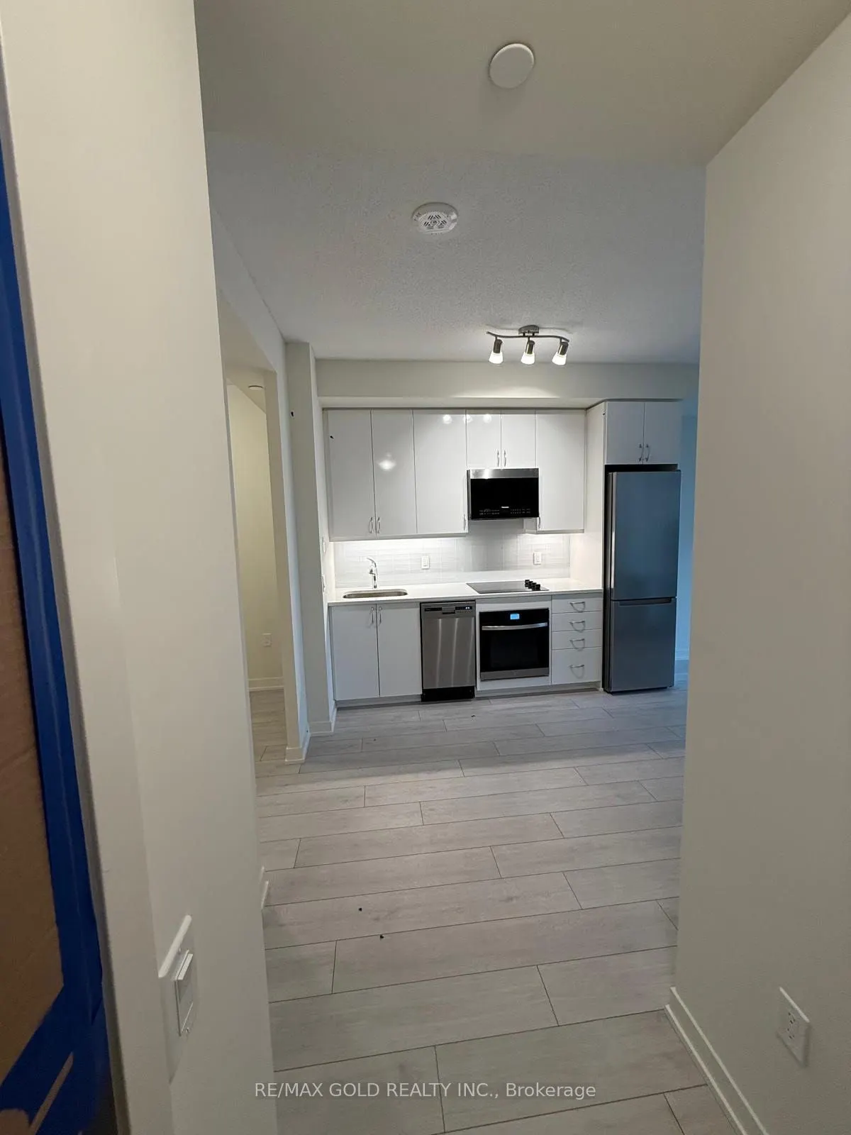 38 Annie Craig Drive #2707