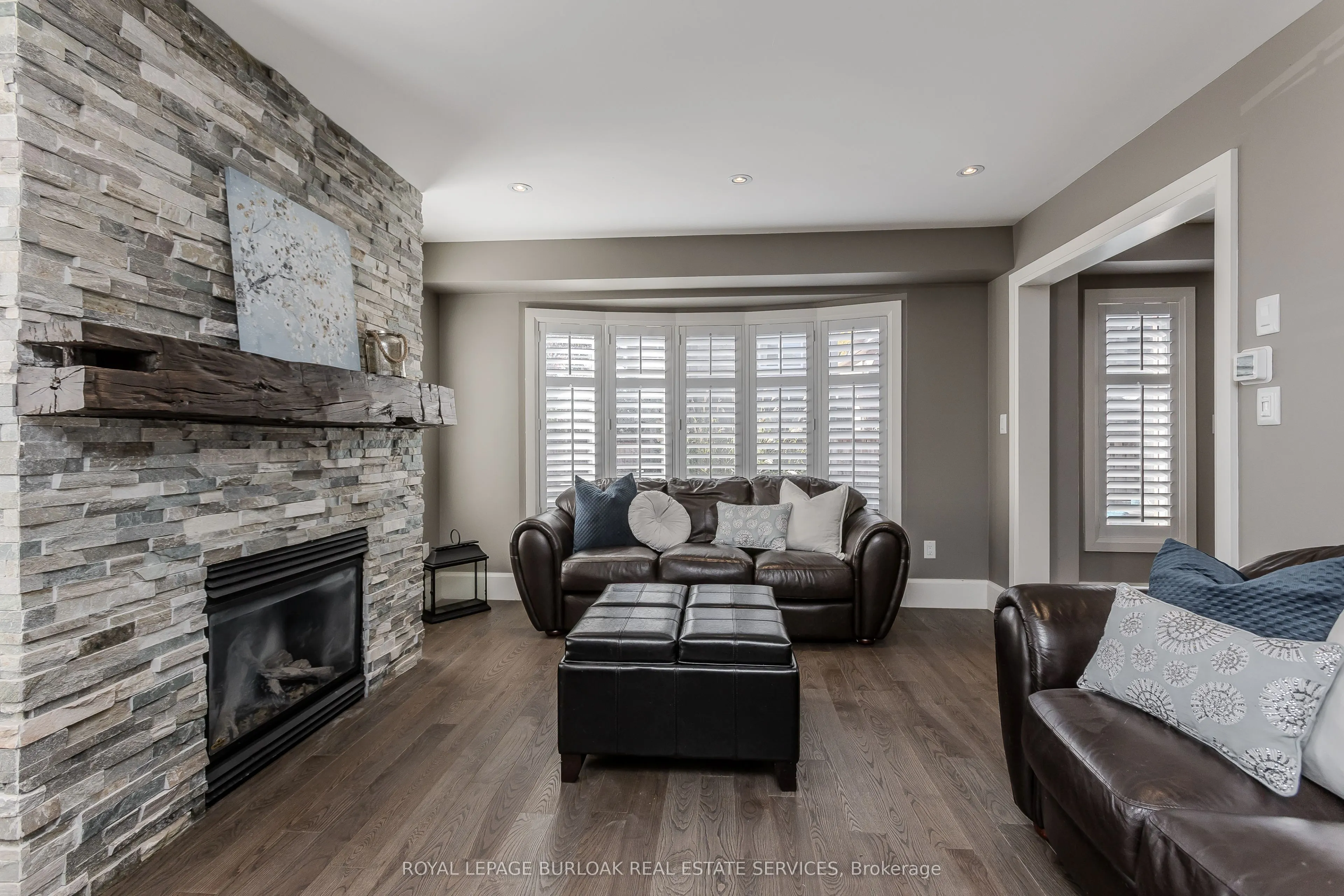 2248 Elmside Crescent
