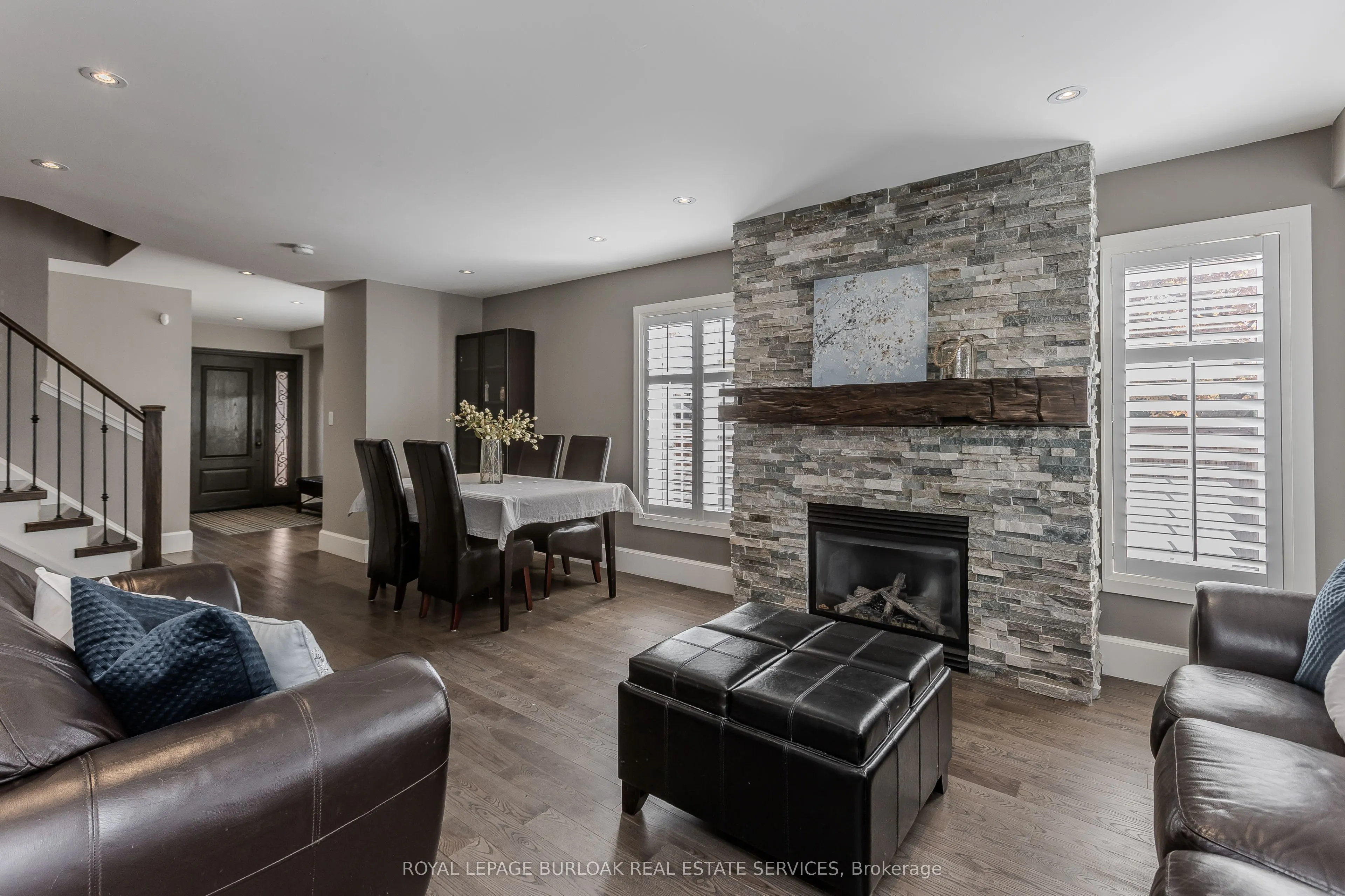 2248 Elmside Crescent