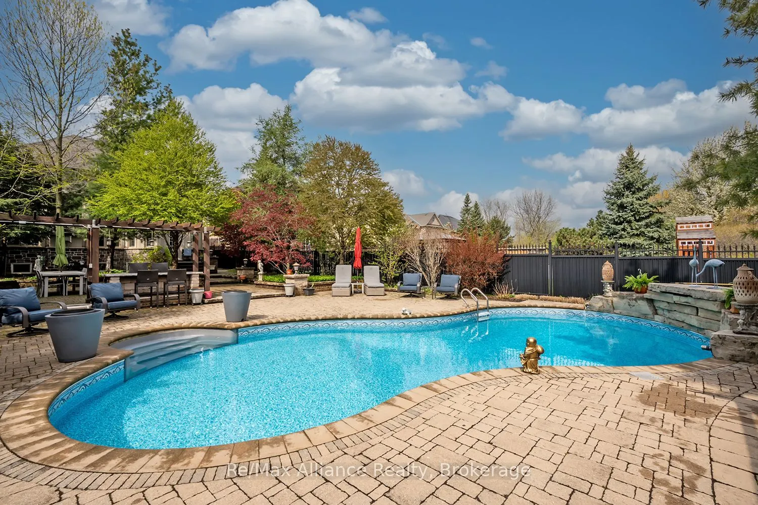 203 Burloak Drive